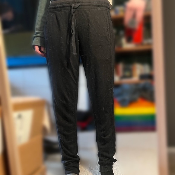 Gilligan & O’Malley womens black sweatpants - Picture 1 of 8